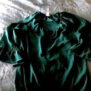 Green boutique top